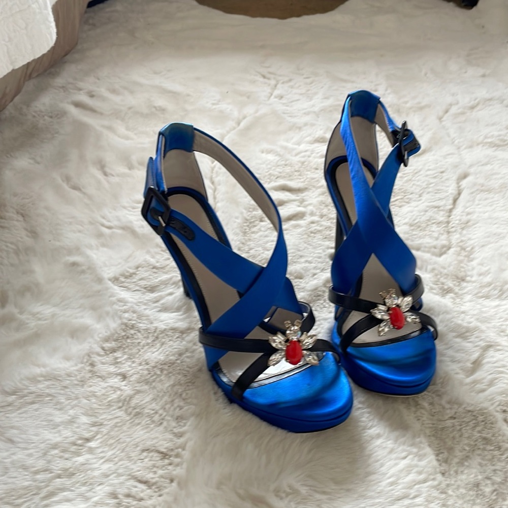 Fabulous Jason Wu platform shoe!  Worn once!